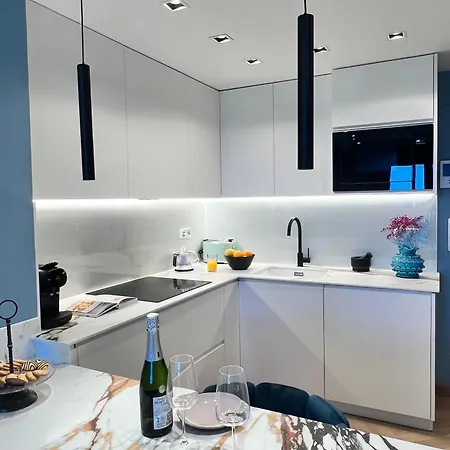 Alameda Apartment